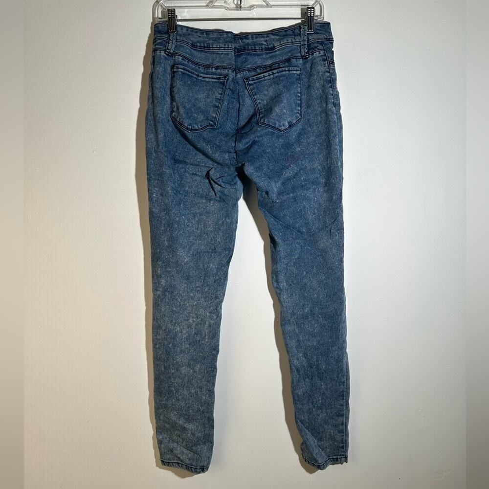 YMI Skinny Leg Embroidered Jeans - Picture 5 of 10